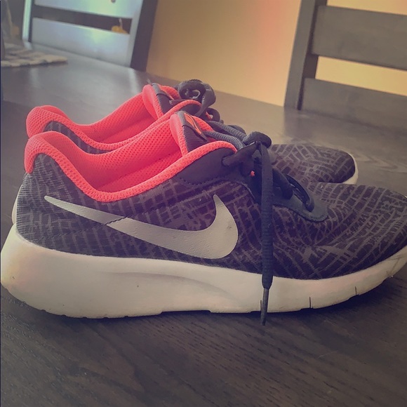 110 Best Nike Windrunner images in 2020 Nike windrunner Nike 110 Best Nike Windrunner images in 2020 Nike windrunner Nike